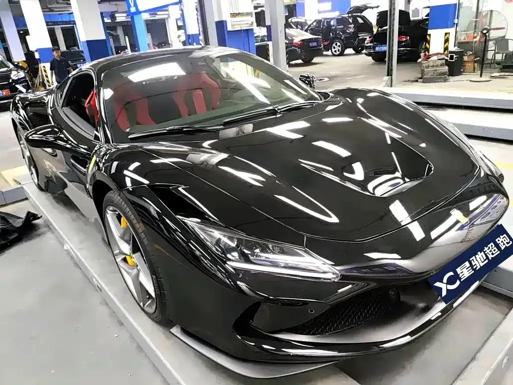 Ferrari F8 — фото 7