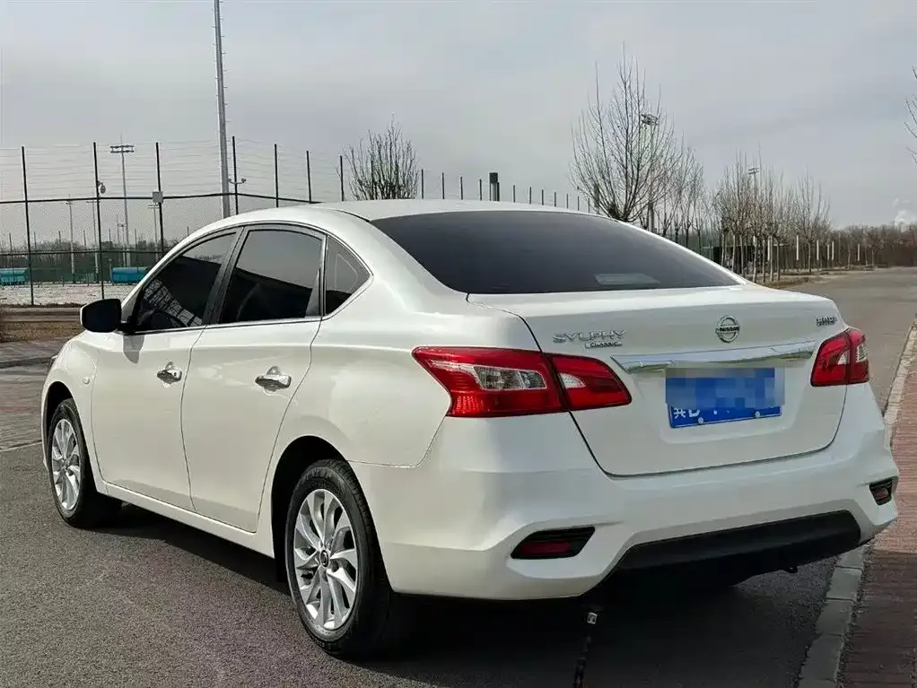 Nissan Sylphy — фото 4
