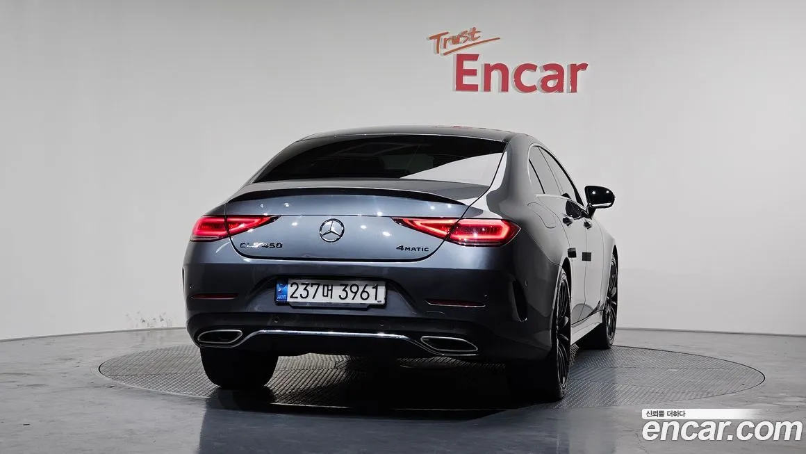 Mercedes-Benz CLS-Class — фото 6