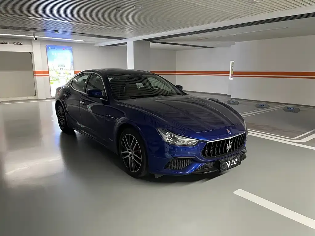 Maserati Ghibli — фото 5