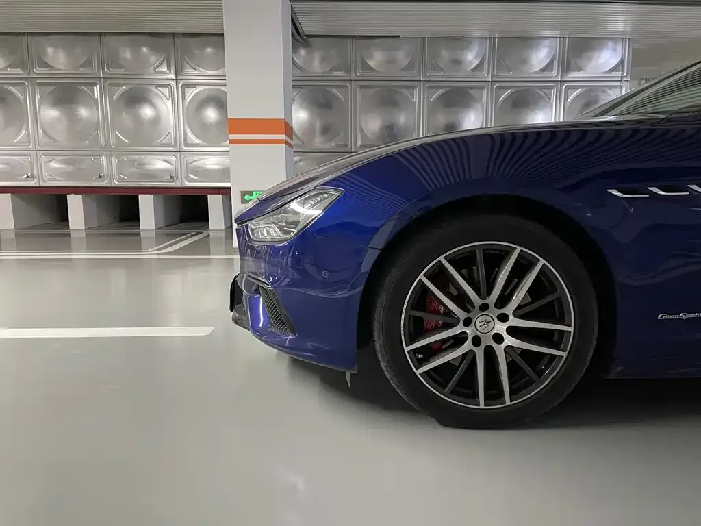 Maserati Ghibli — фото 4