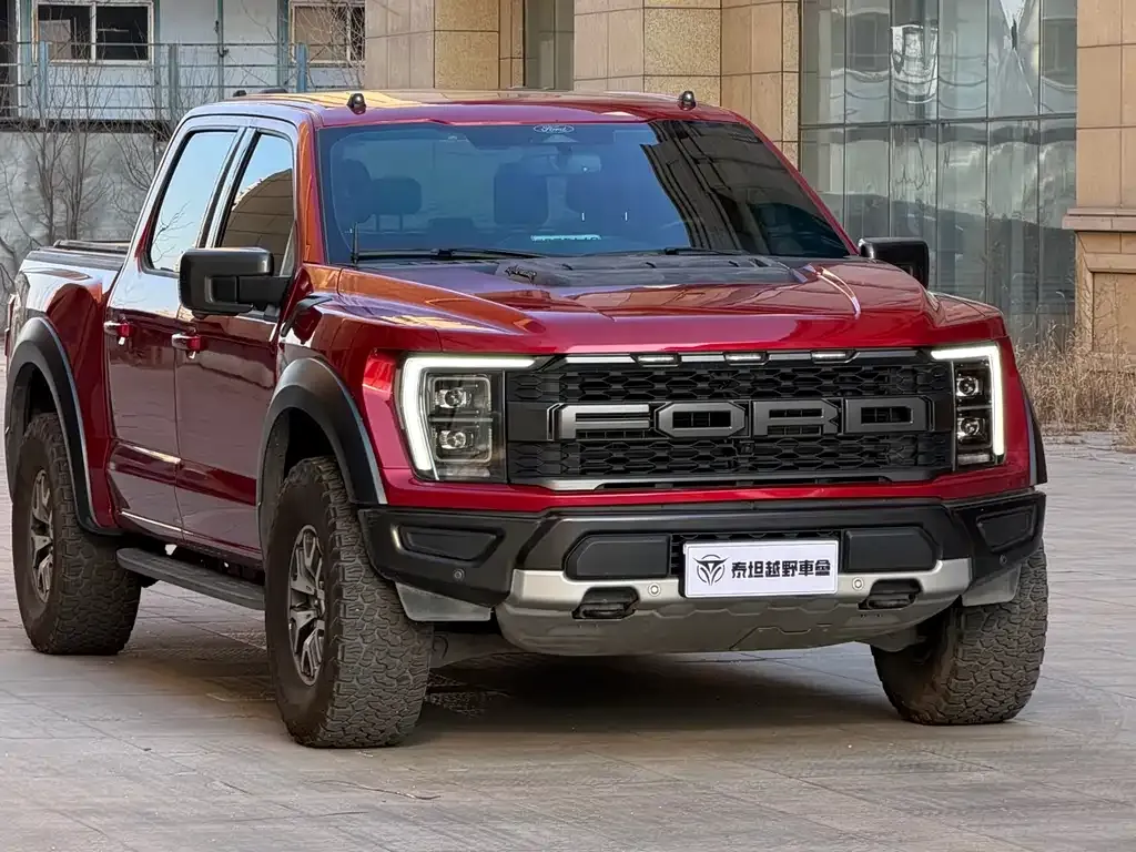 Ford F-150 Raptor — фото 1