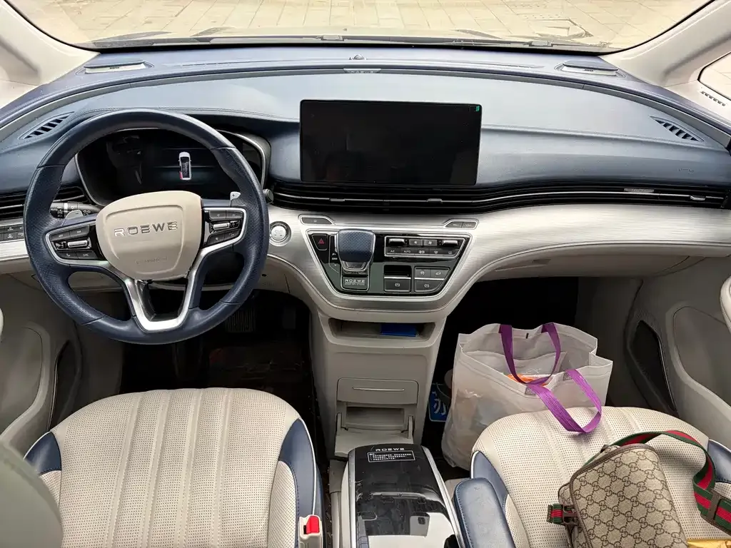 Roewe iMAX8 — фото 7