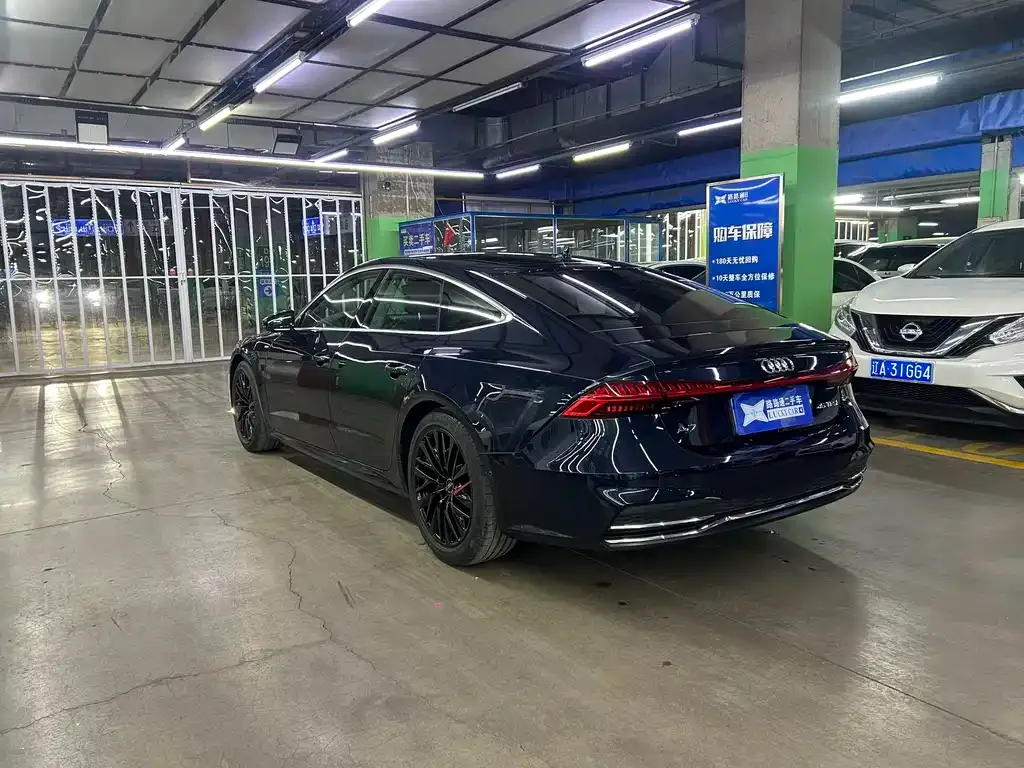 Audi A7 — фото 5