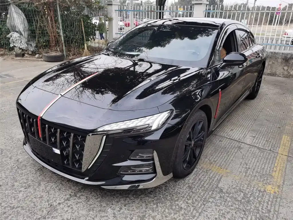 Hongqi H6 — фото 1