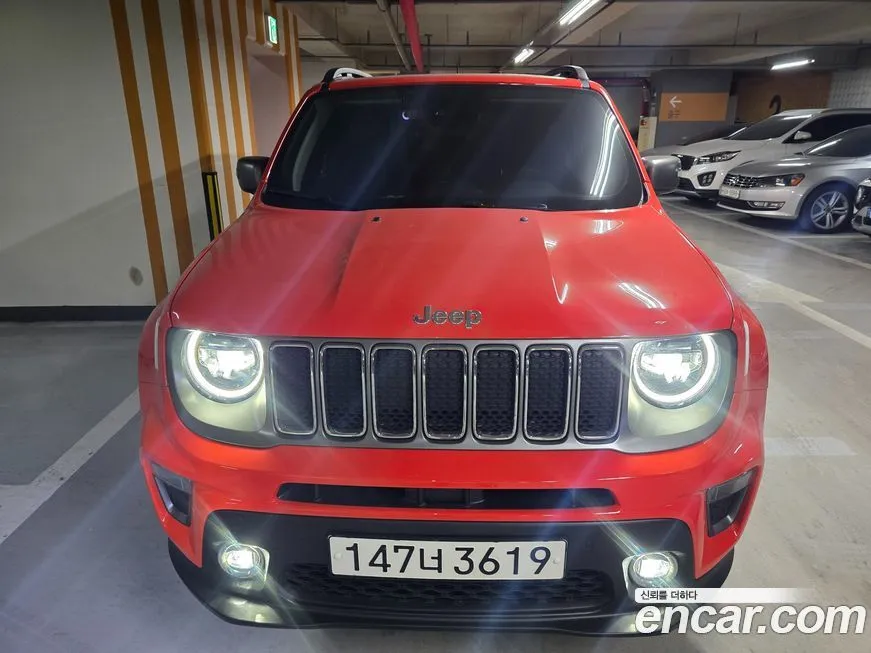 Jeep Renegade — фото 1