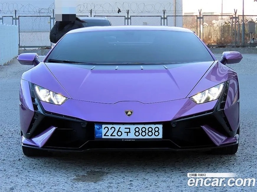 Lamborghini Huracan — фото 1