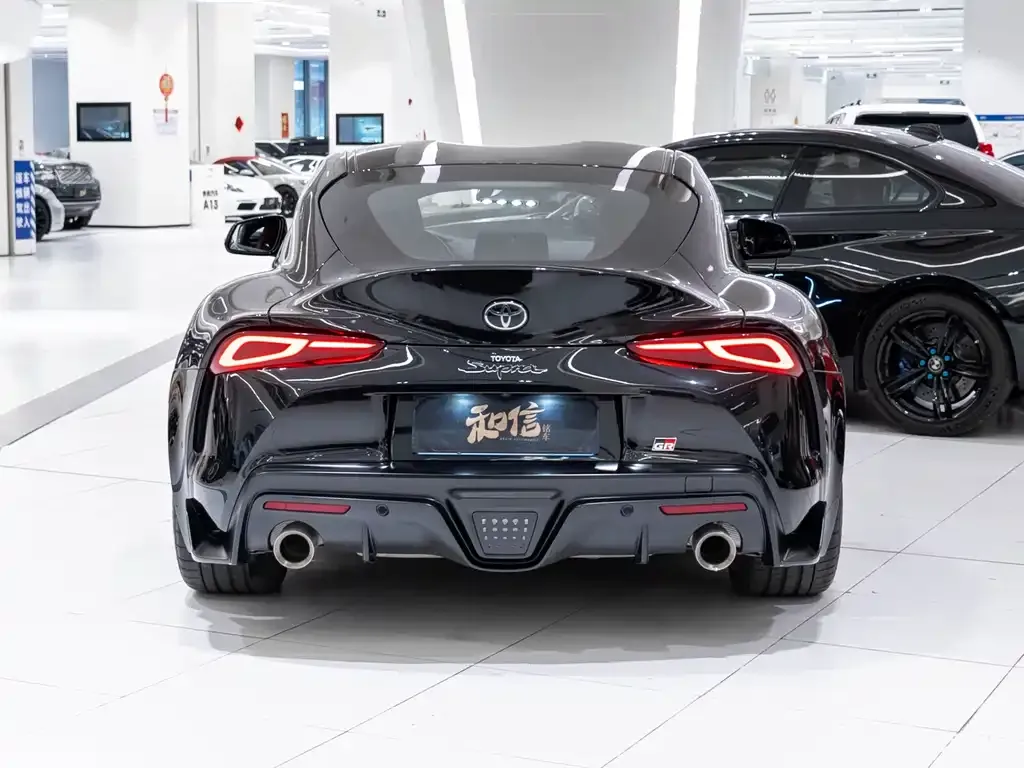 Toyota Supra — фото 4