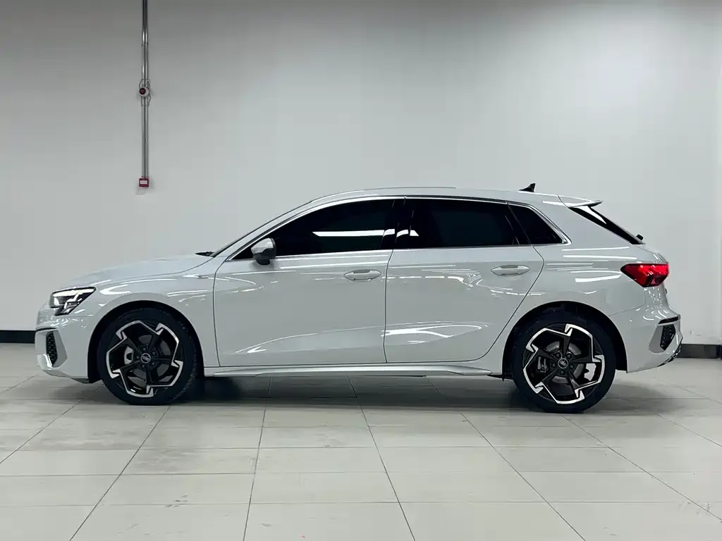 Audi A3 — фото 4