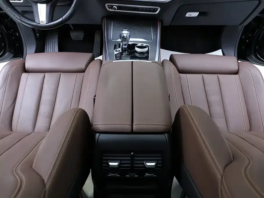BMW X5 (Import) — фото 2
