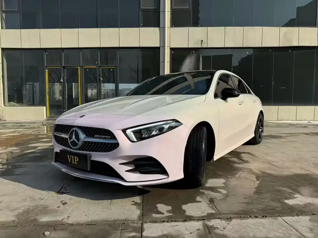 Mercedes-Benz A-Class — фото 1