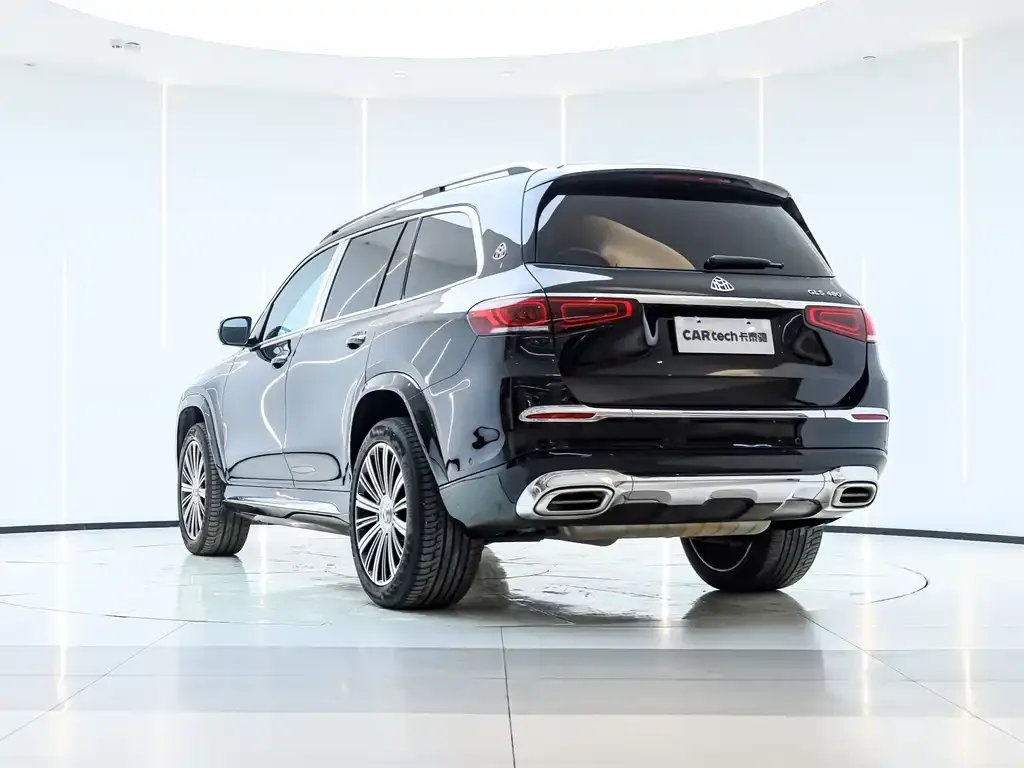 Mercedes-Benz GLS — фото 6