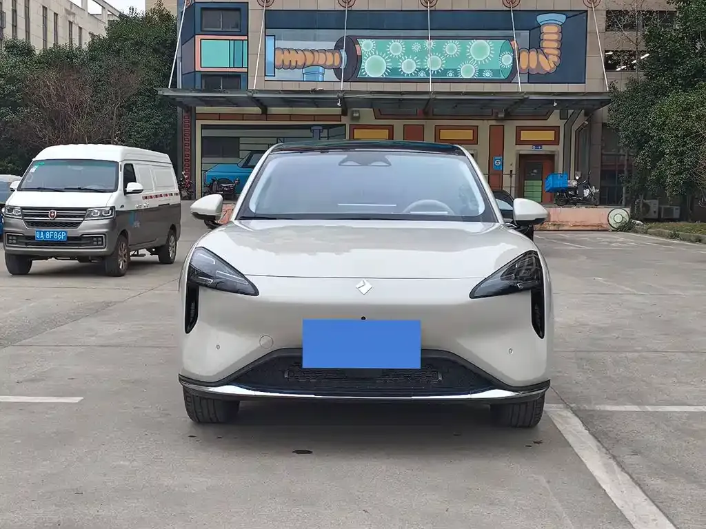 Baojun Yunhai — фото 1