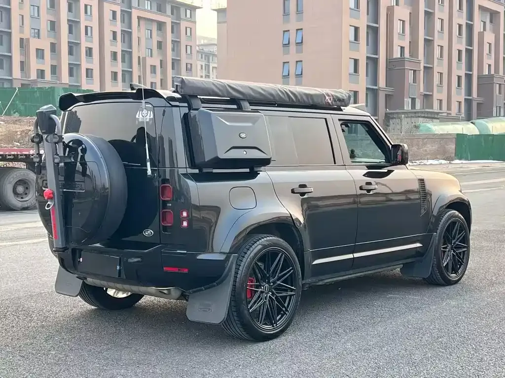Land Rover Defender — фото 6