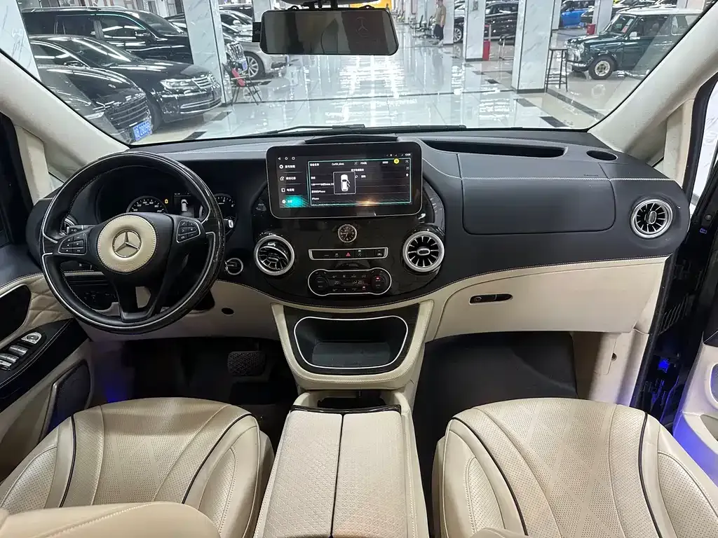 Mercedes-Benz Vito — фото 8