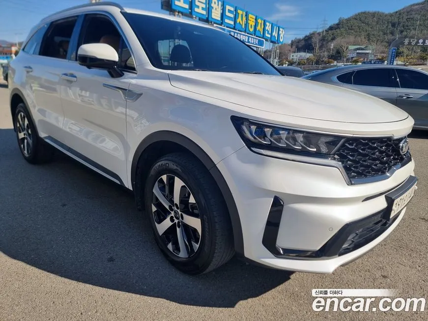 Kia Sorento — фото 4
