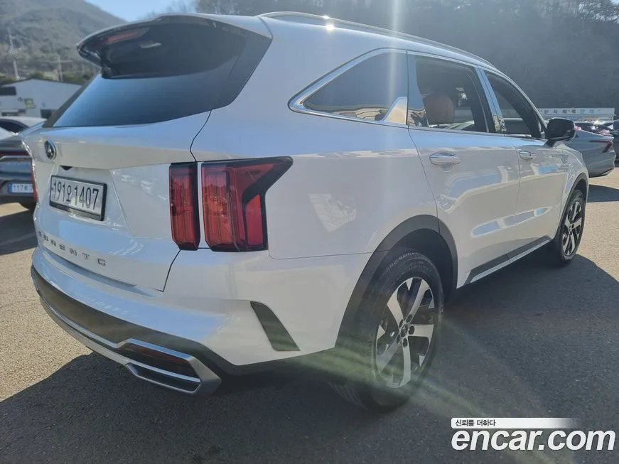 Kia Sorento — фото 2