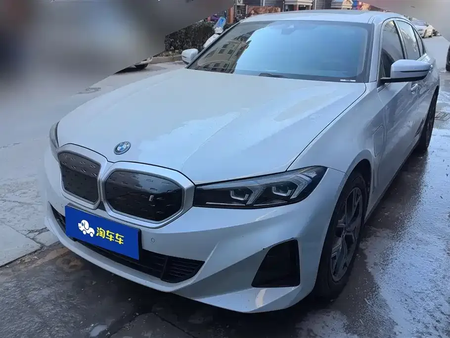 BMW i3 — фото 1