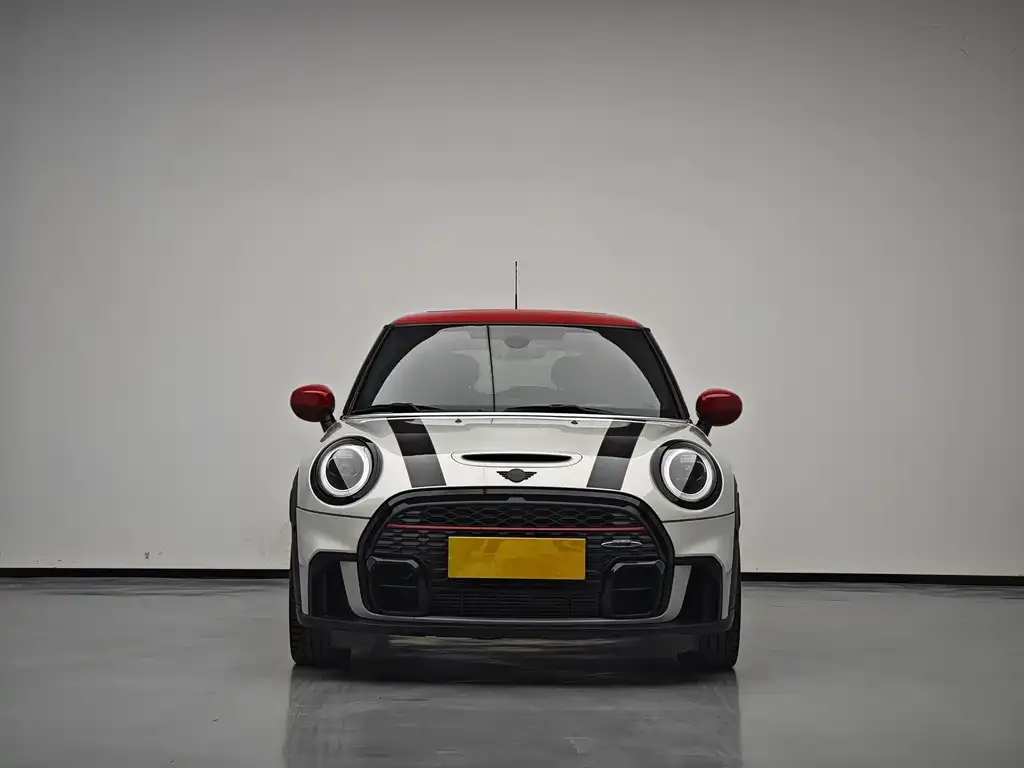 MINI JCW (John Cooper Works) — фото 6