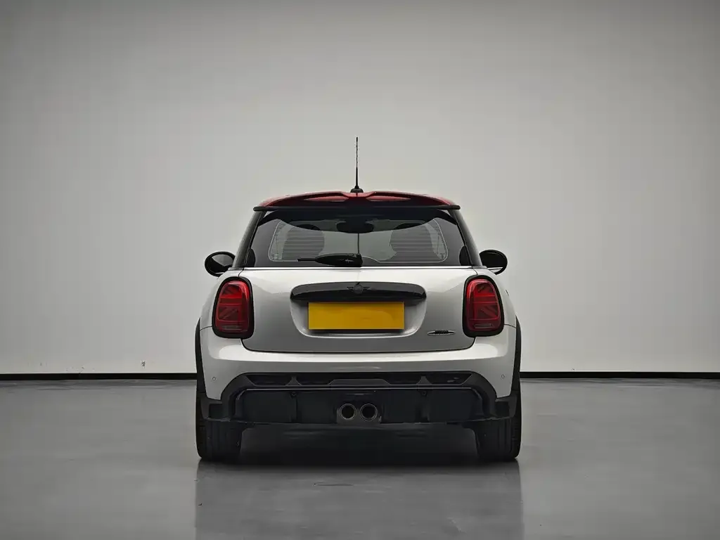 MINI JCW (John Cooper Works) — фото 10