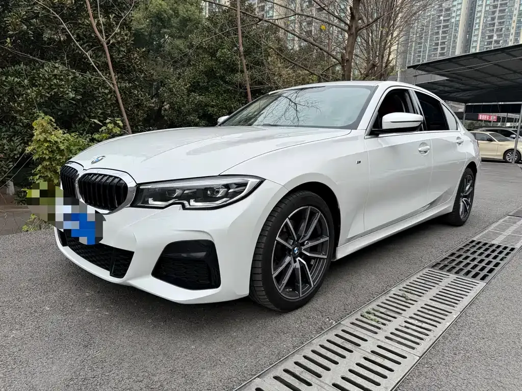 BMW 3 Series — фото 1
