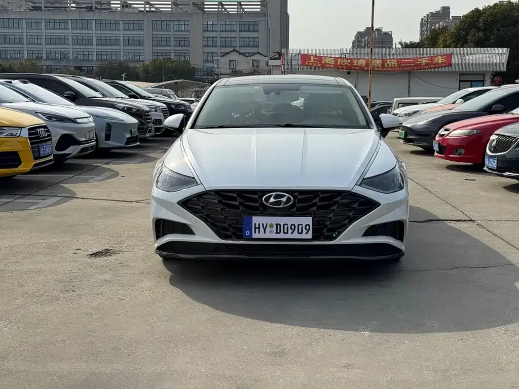 Hyundai Sonata — фото 2