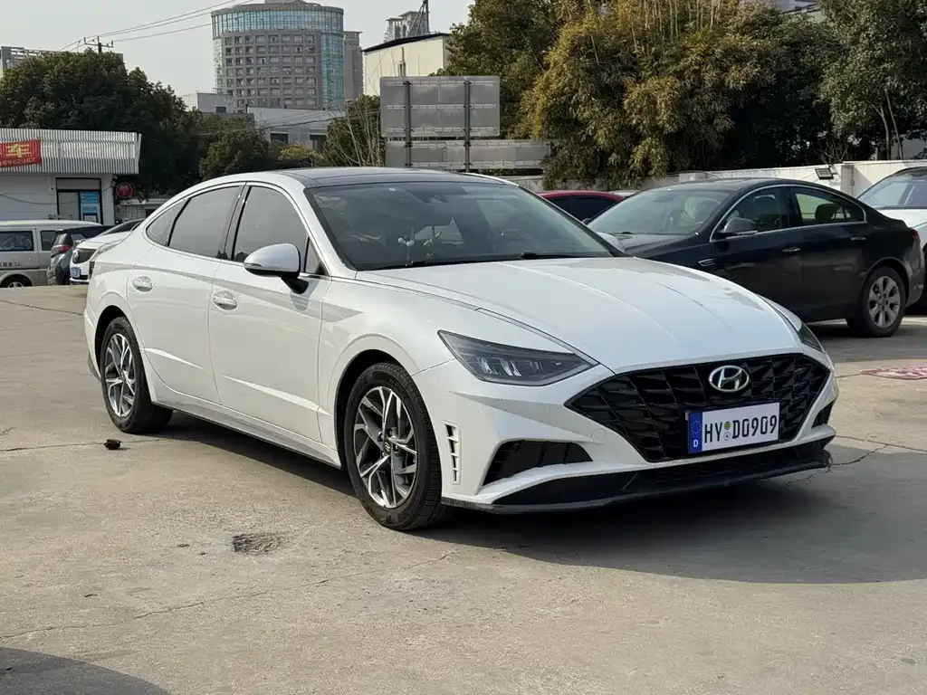 Hyundai Sonata — фото 3