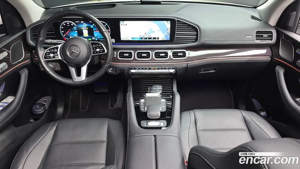 Mercedes-Benz GLE-Class — фото 7