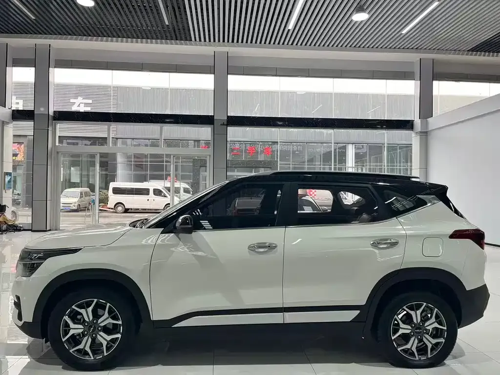 Kia KX3 — фото 7
