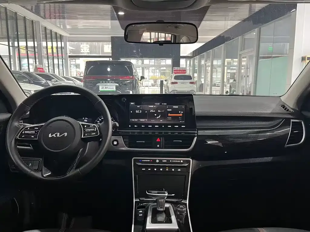 Kia KX3 — фото 2