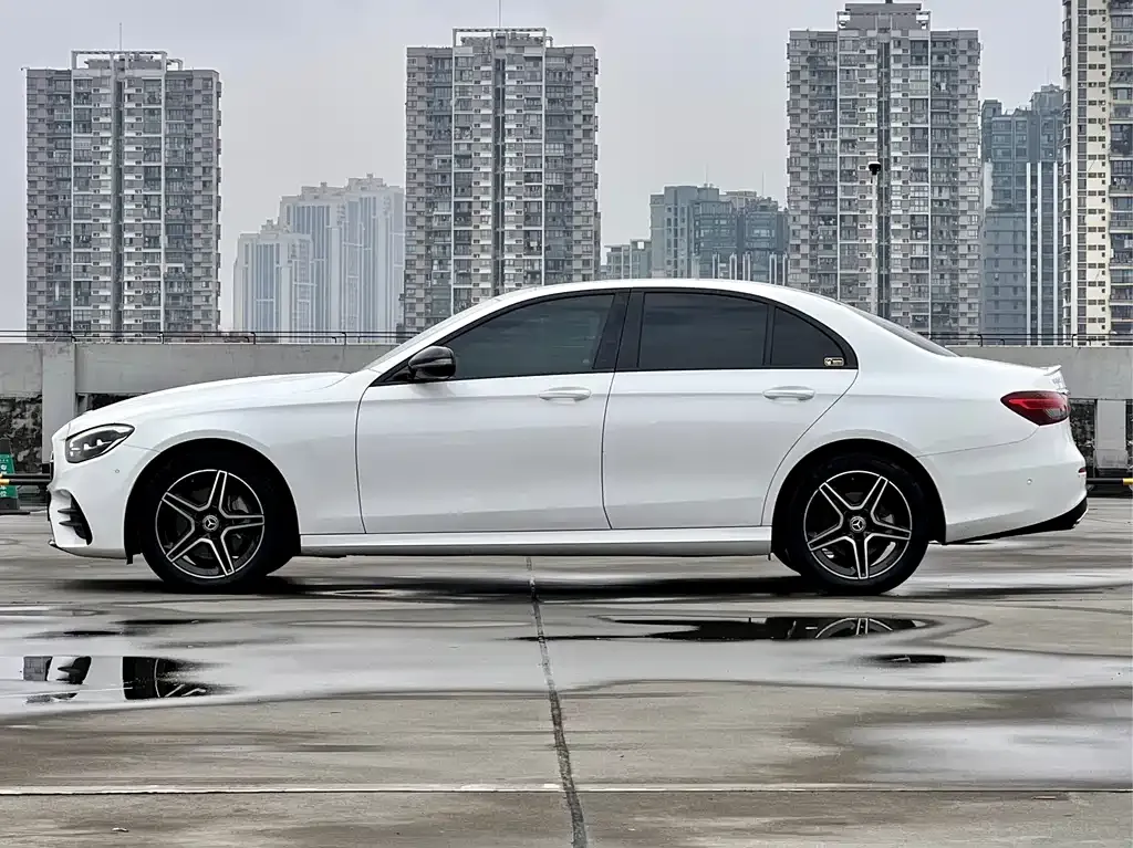 Mercedes-Benz E-Class (Import) — фото 10