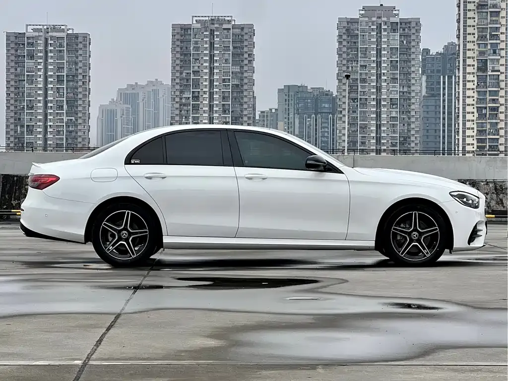 Mercedes-Benz E-Class (Import) — фото 9
