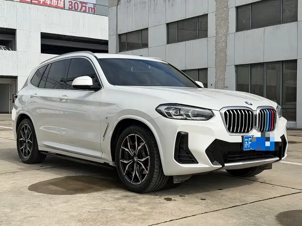 BMW X3 — фото 8