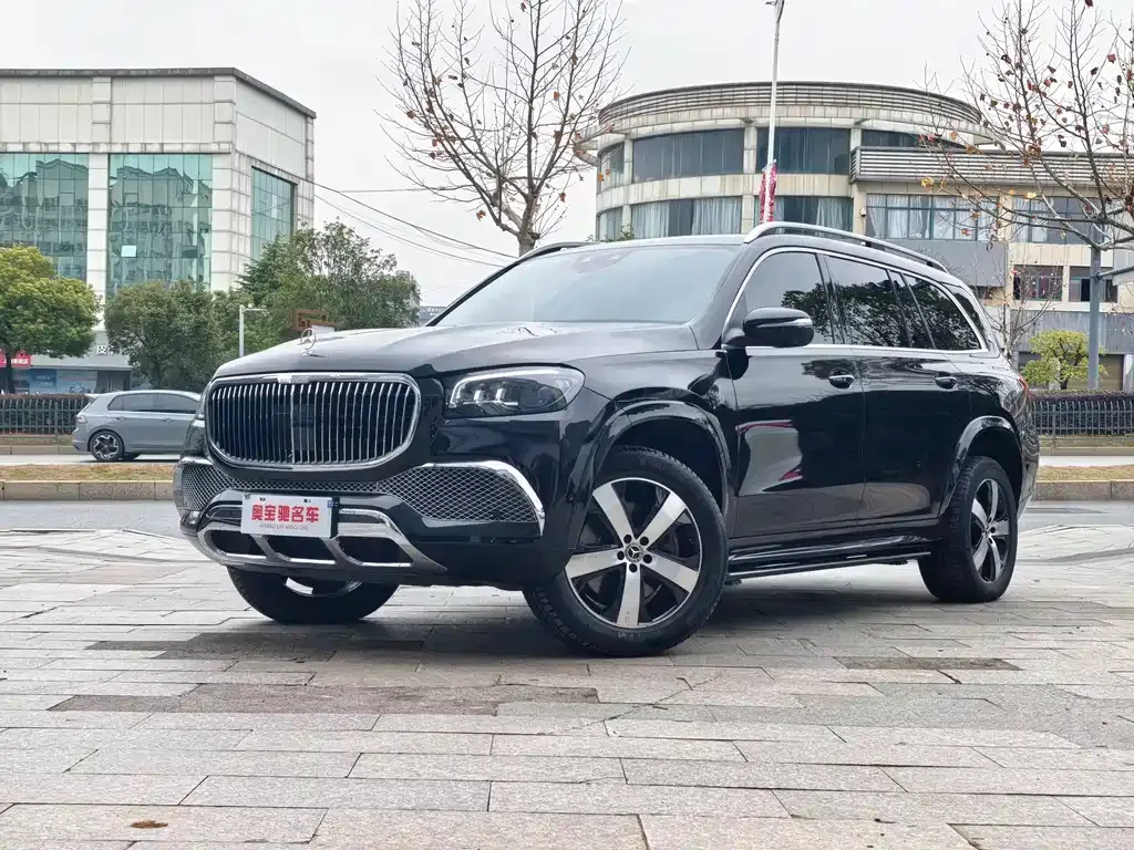 Mercedes-Benz GLS — фото 1
