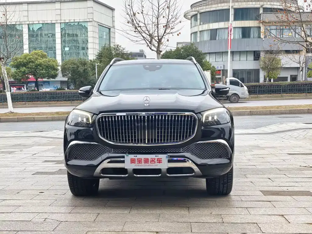 Mercedes-Benz GLS — фото 6