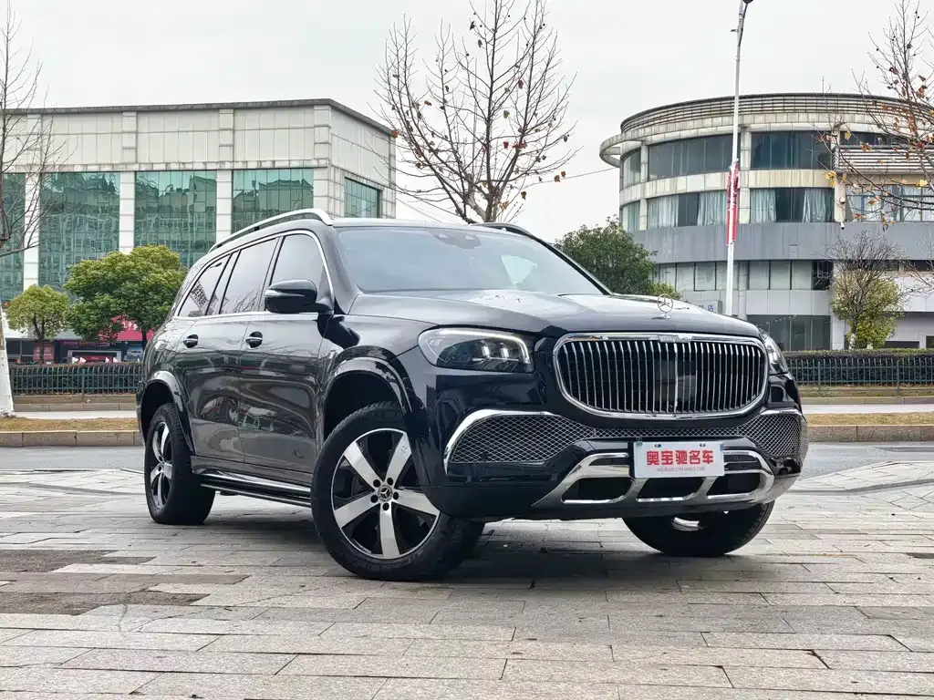 Mercedes-Benz GLS — фото 10