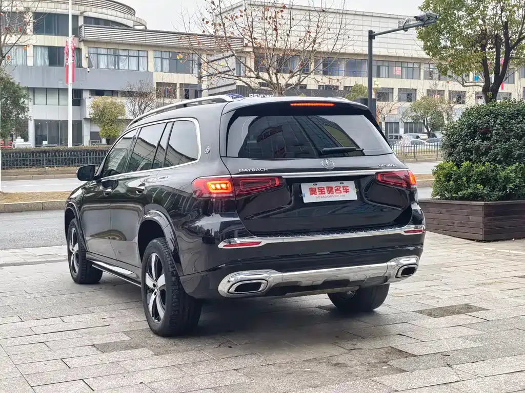 Mercedes-Benz GLS — фото 7