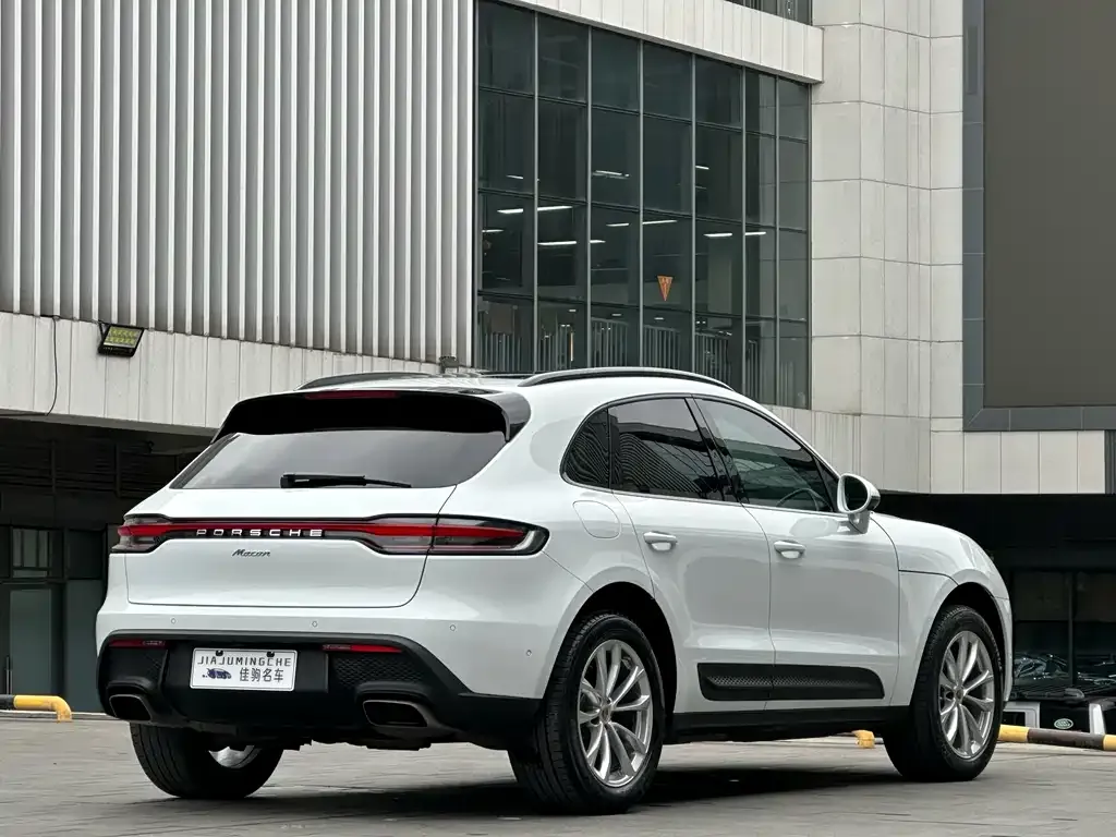Porsche Macan — фото 5