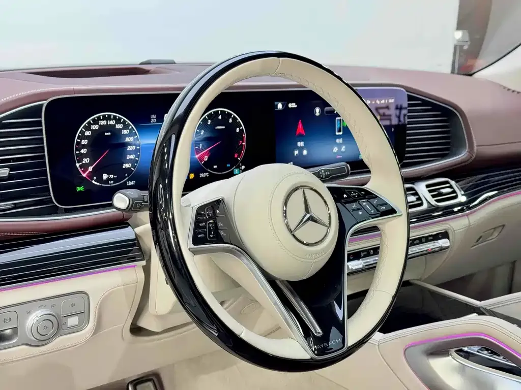 Mercedes-Benz GLS — фото 2