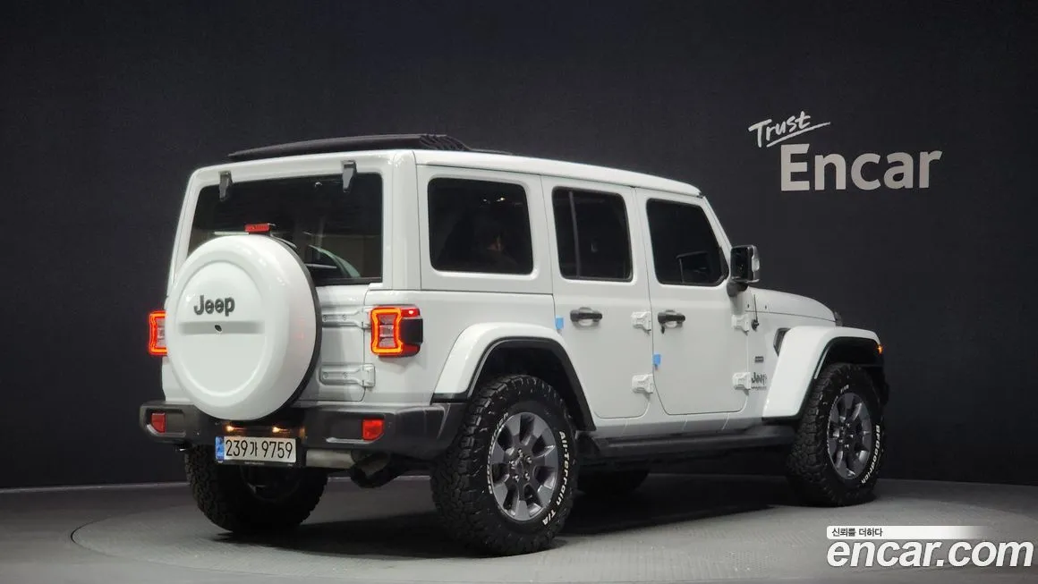 Jeep Wrangler — фото 5