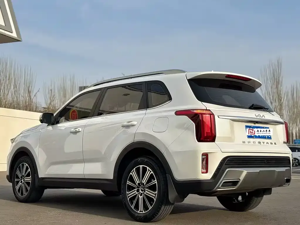 Kia Sportage — фото 6