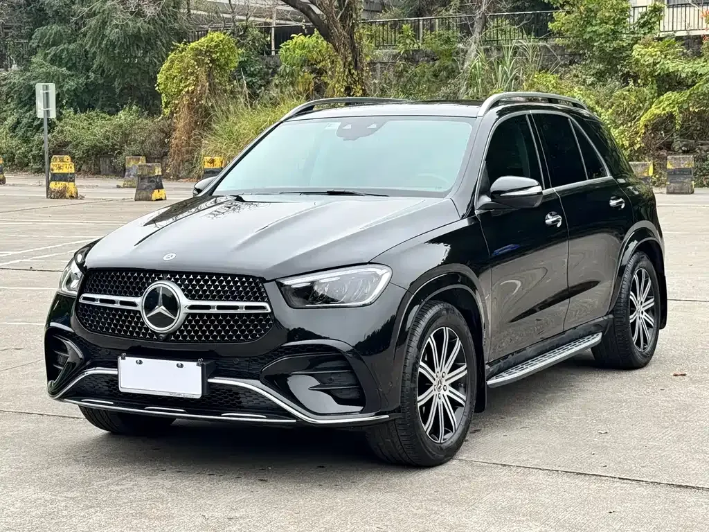 Mercedes-Benz GLE — фото 1
