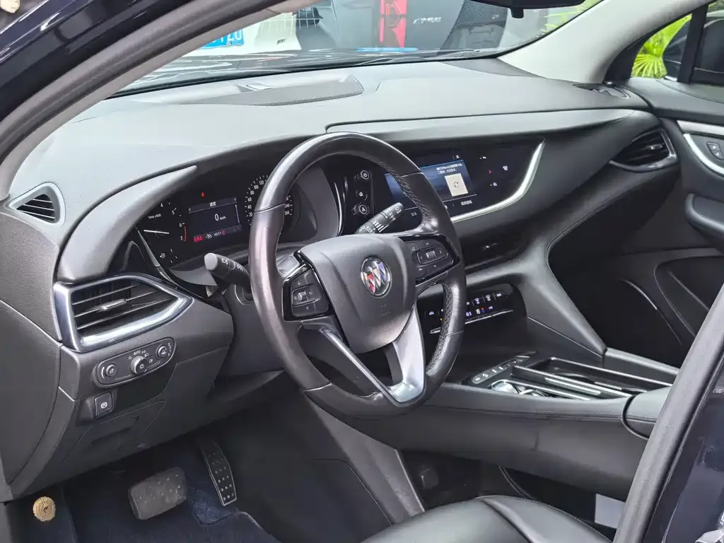 Buick Enclave — фото 10