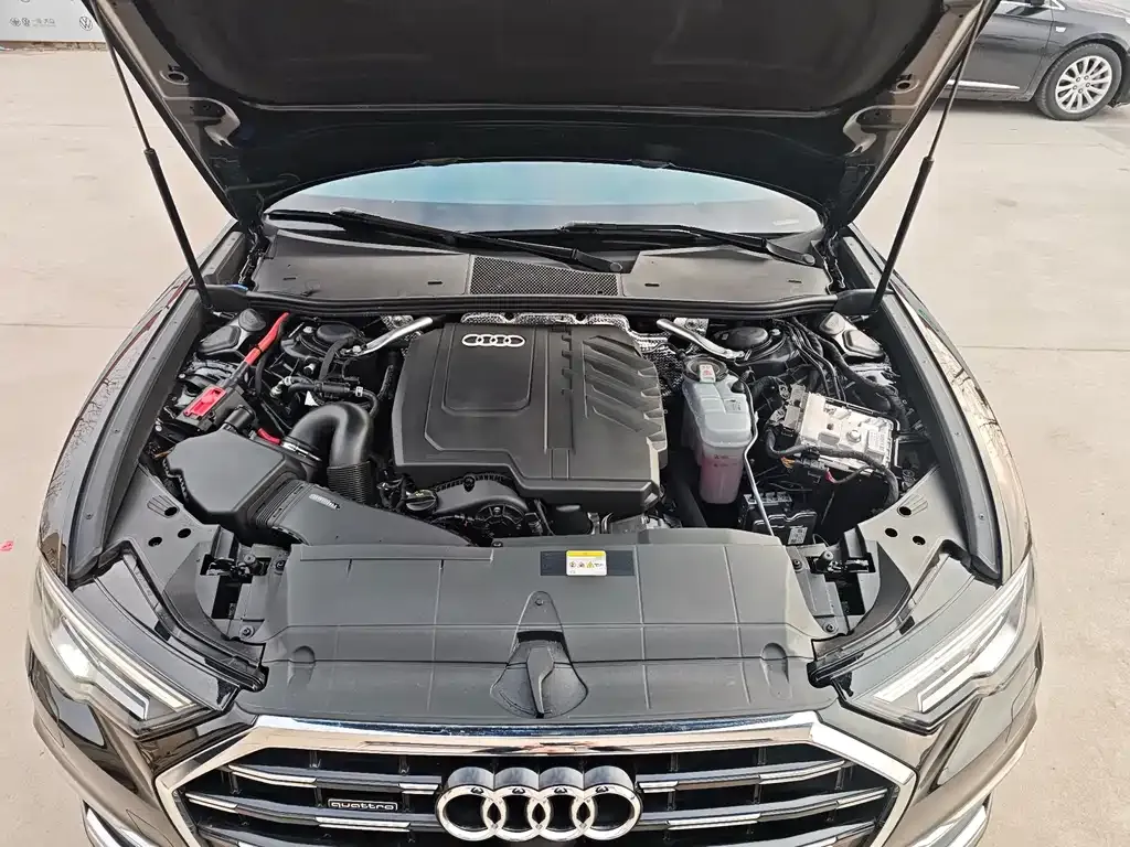 Audi A6L — фото 7