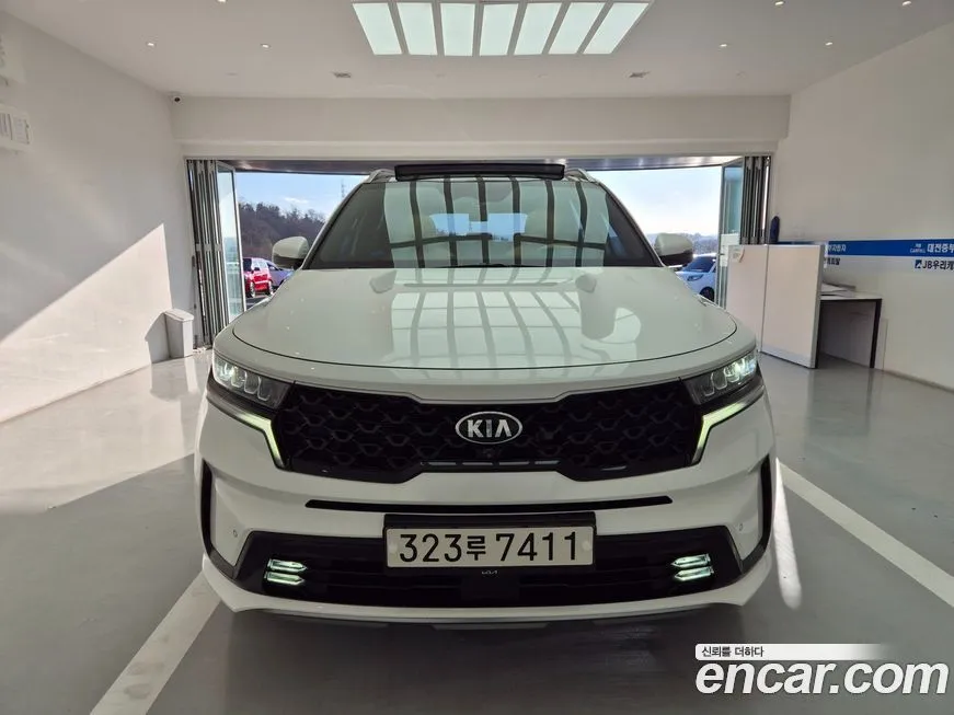 Kia Sorento — фото 1