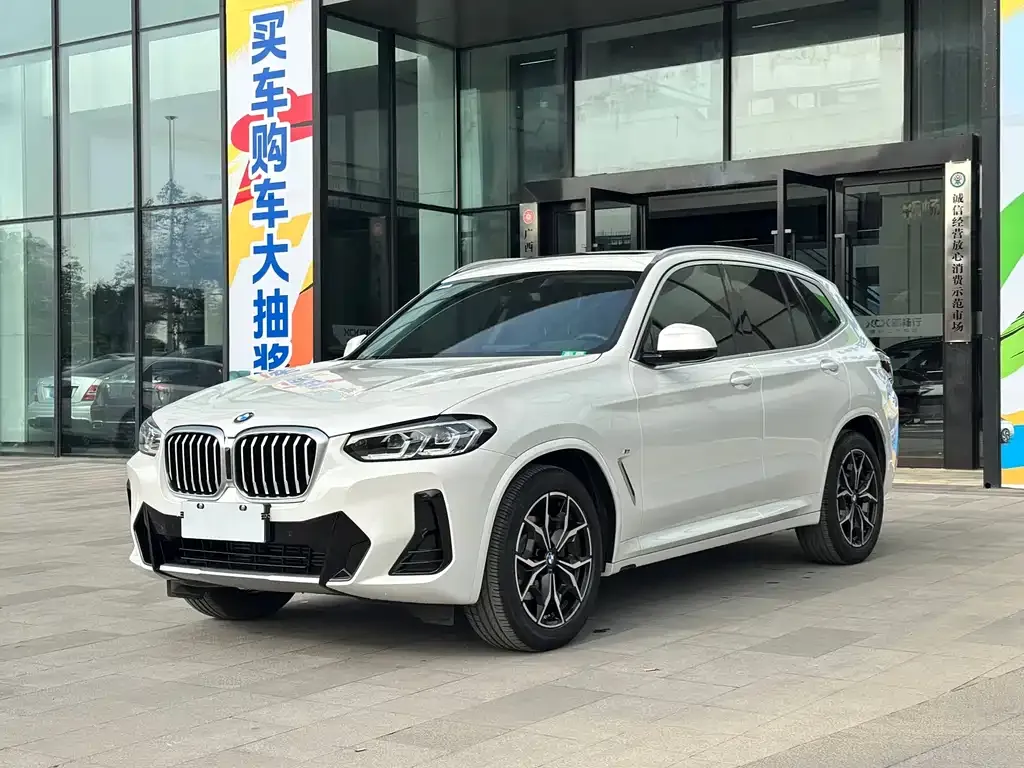 BMW X3 — фото 1