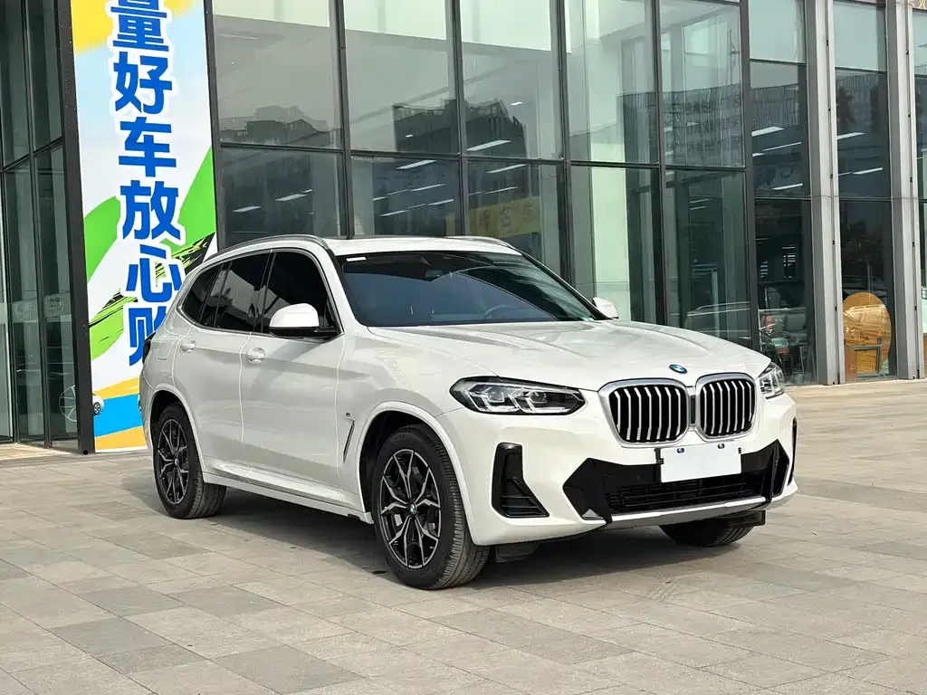 BMW X3 — фото 7