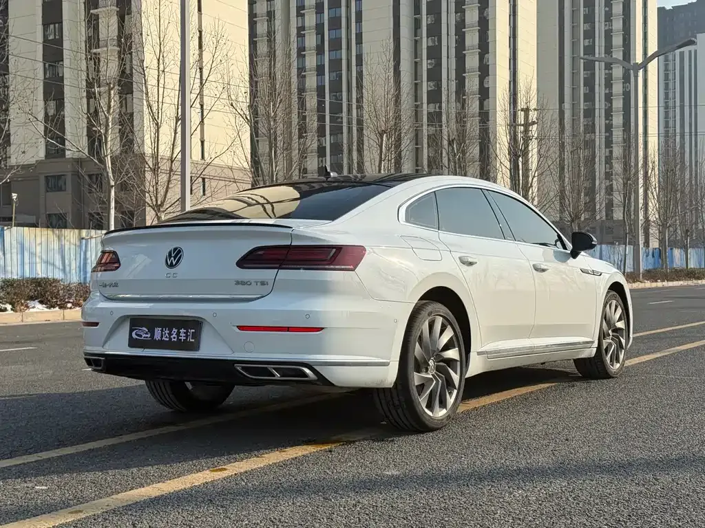 Volkswagen CC — фото 9