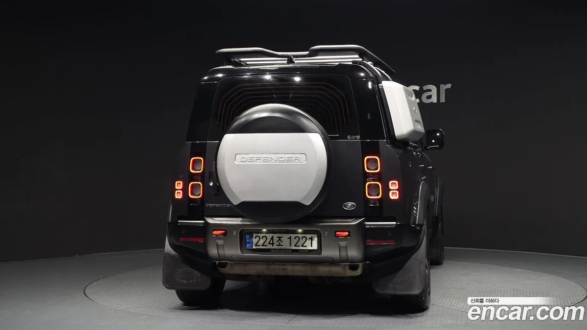 Land Rover Defender — фото 4