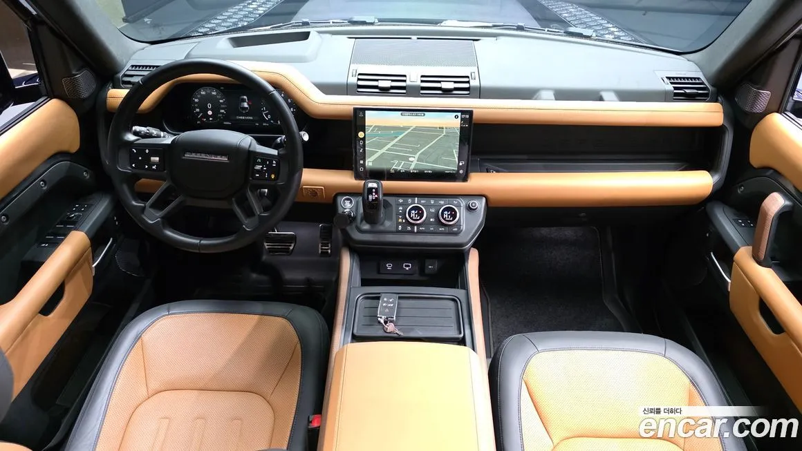 Land Rover Defender — фото 6